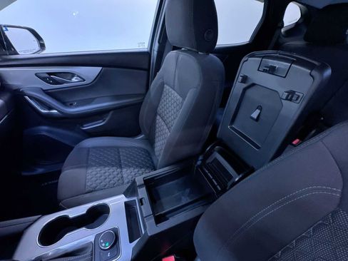 Used 2020 Chevrolet Blazer LT FWD image 21