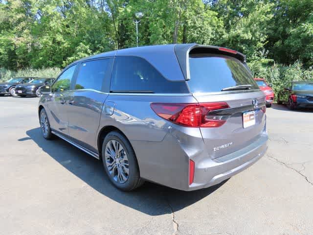 New 2027 Honda Odyssey Touring image 4