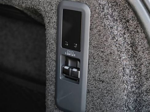 New 2026 Land Rover Range Rover SE AWD/4WD image 67