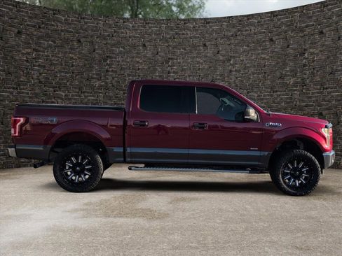 Used 2017 Ford F150 XLT w/ Equipment Group 301A Mid image 3