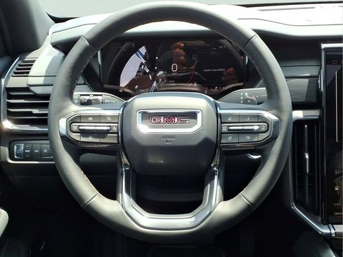 New 2026 GMC Acadia AT4 w/ Luxury Package AWD/4WD image 5