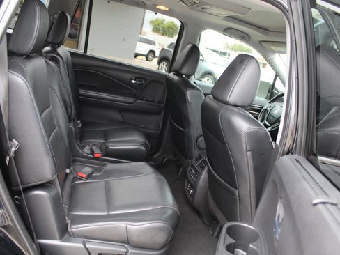 Used 2018 Honda Pilot Elite image 20