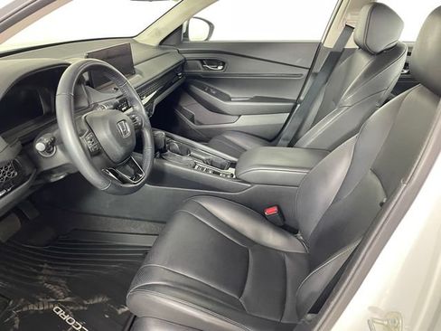 Used 2023 Honda Accord EX-L image 2