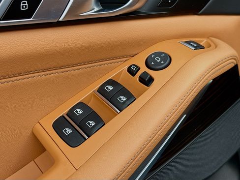 New 2026 BMW X5 sDrive40i RWD image 23