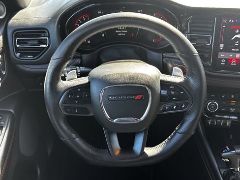 Used 2025 Dodge Durango GT image 17