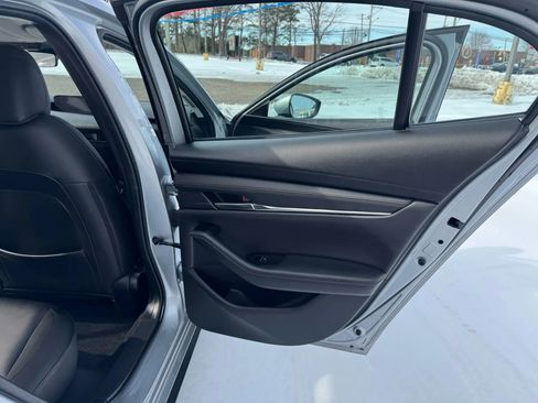 Used 2019 MAZDA MAZDA3 AWD Sedan image 15