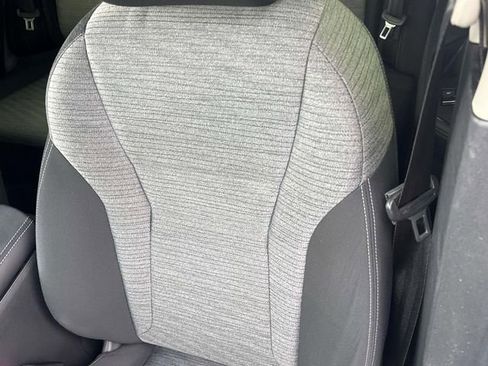 Certified 2023 Nissan Rogue SV FWD image 28
