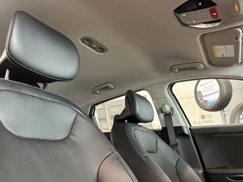 New 2026 Kia K4 EX FWD image 12