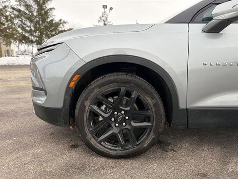 Certified 2025 Chevrolet Blazer LT w/ Sound & Technology Package image 17