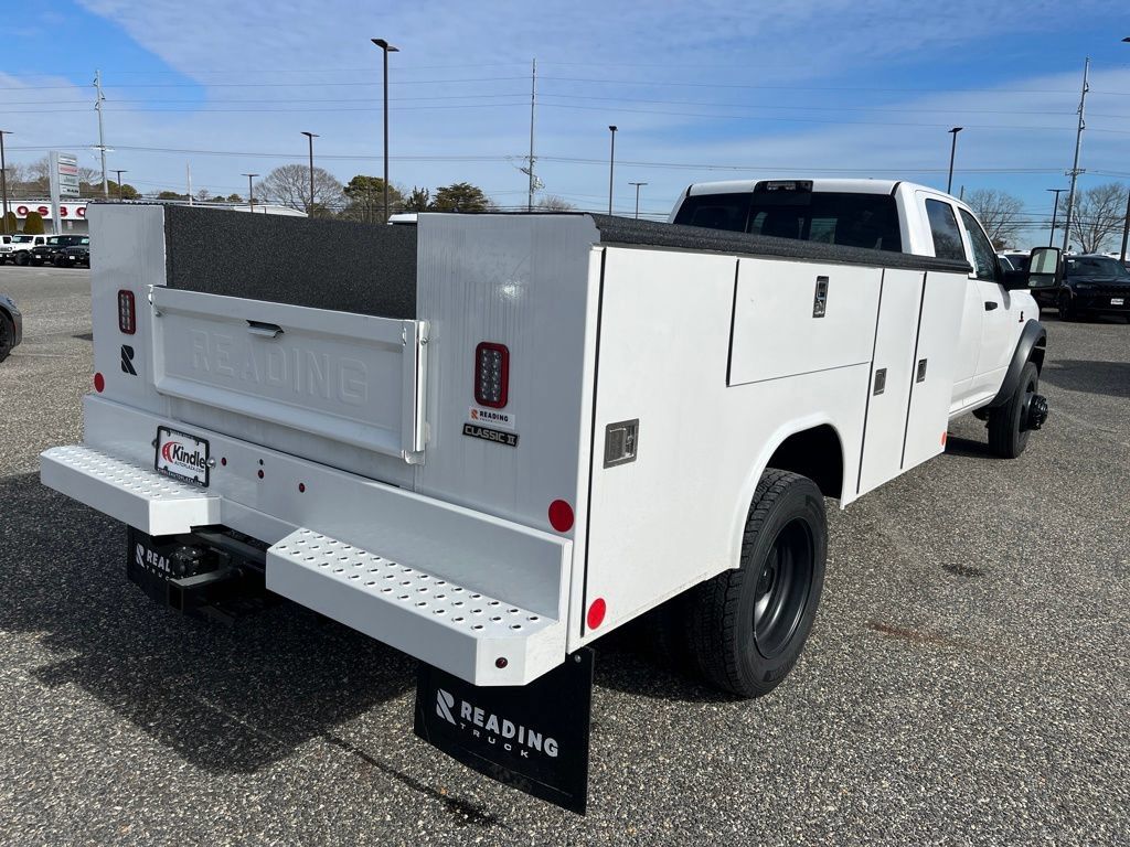 New 2025 RAM 5500 Tradesman AWD/4WD image 33