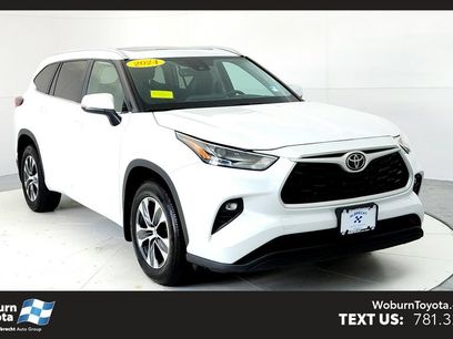 Used 2024 Toyota Highlander XLE