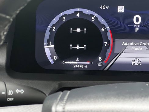 Used 2024 Toyota Tacoma TRD Off-Road image 30