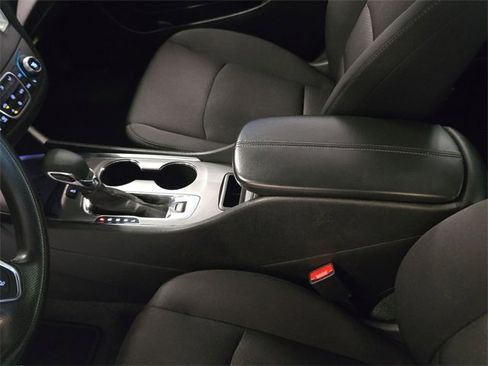 Used 2024 Chevrolet Malibu LT image 20