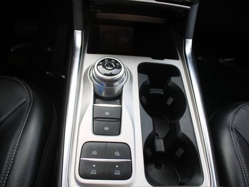 Used 2022 Ford Explorer Limited image 35