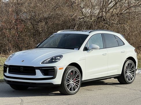 New 2026 Porsche Macan S image 1