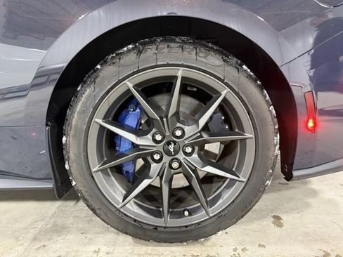 Used 2024 Ford Mustang Dark Horse image 37