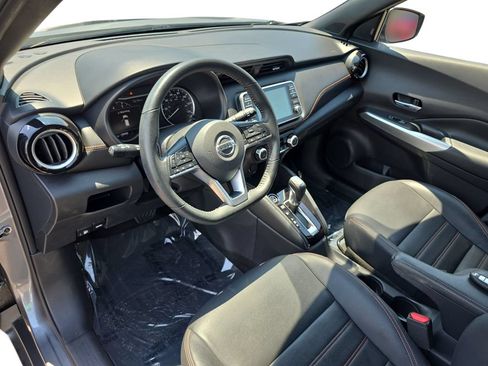 Used 2020 Nissan Kicks SR w/ SR Premium Package FWD image 16