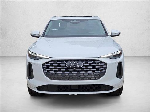 Certified 2025 Audi Q5 Premium Plus w/ Premium Plus image 5