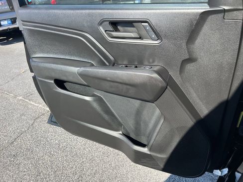 Used 2024 Chevrolet Colorado W/T w/ WT Convenience Package image 14