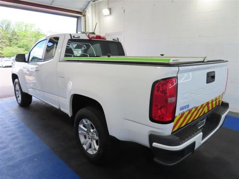 Used 2022 Chevrolet Colorado LT w/ Fleet Safety Package RWD image 10