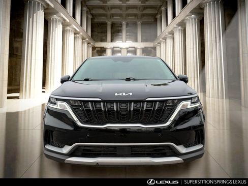 Used 2022 Kia Carnival EX FWD image 9