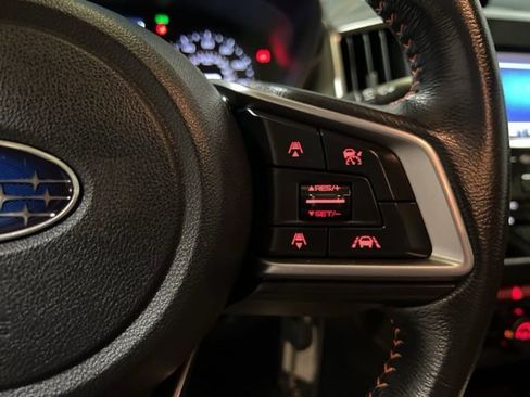 Used 2018 Subaru Crosstrek 2.0i Premium w/ Eyesight System image 34