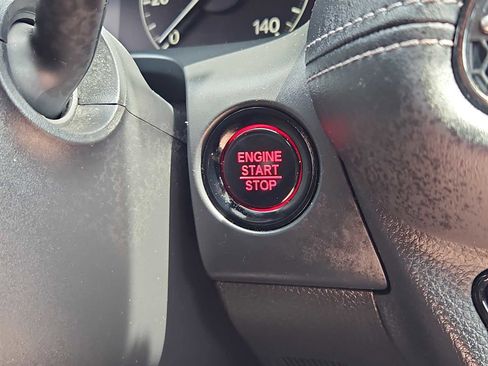 Certified 2025 Honda HR-V EX-L image 23