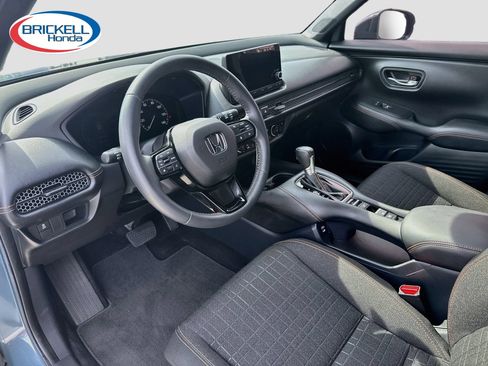 Used 2024 Honda HR-V Sport image 27