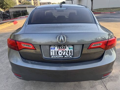 Used 2013 Acura ILX w/ Technology Package FWD image 7