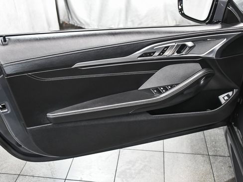 Used 2022 BMW 840i xDrive Convertible w/ Driving Assistance Package image 11