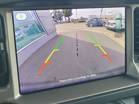 Used 2025 Ford Bronco Outer Banks image 27