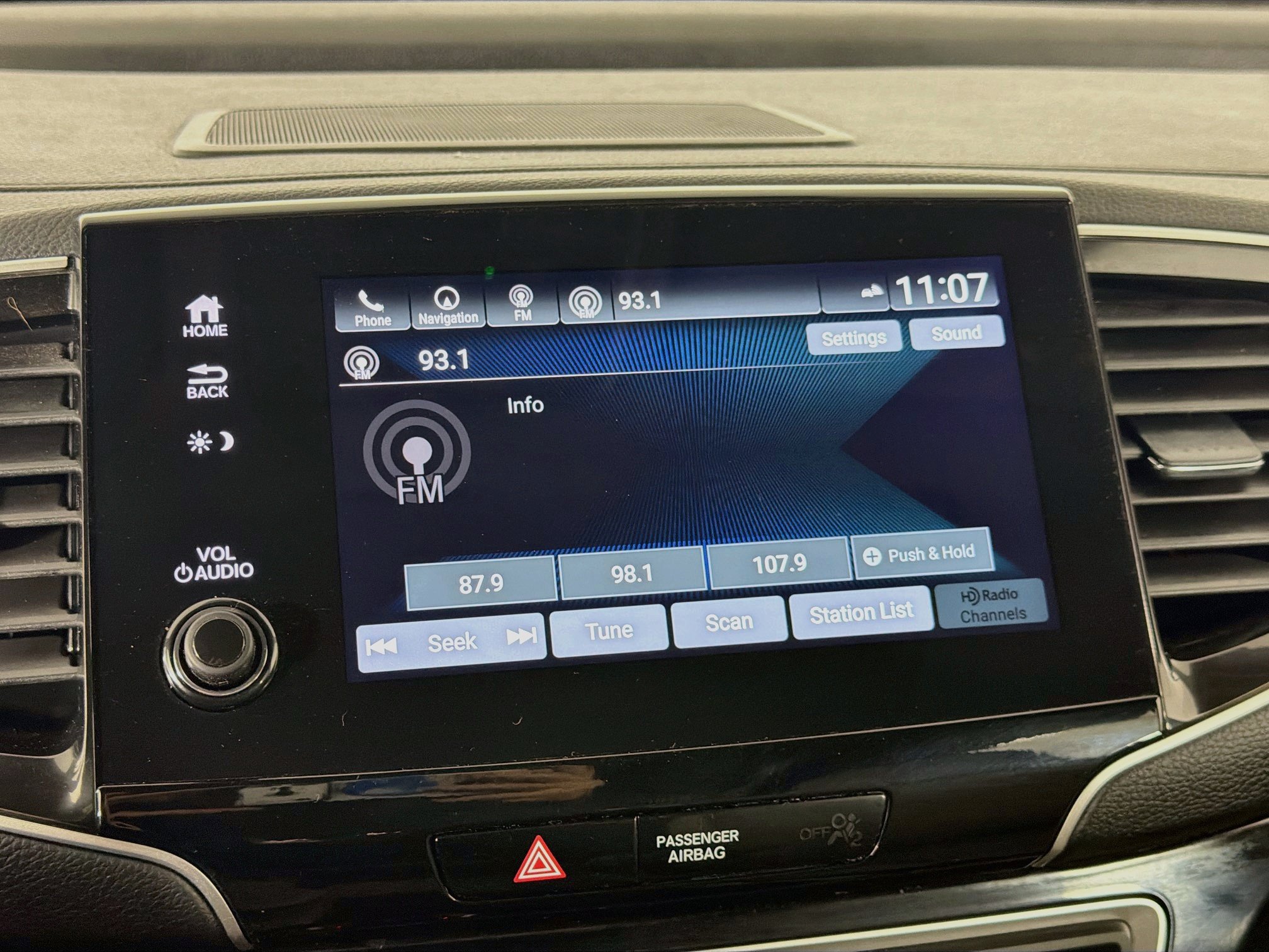 Used 2021 Honda Pilot Touring image 19