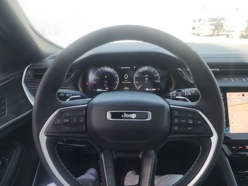 New 2026 Jeep Grand Cherokee Limited image 20