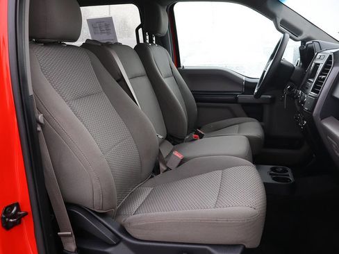 Used 2017 Ford F150 XLT image 19