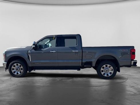 Used 2023 Ford F250 Lariat w/ Tow Technology Package AWD/4WD image 6