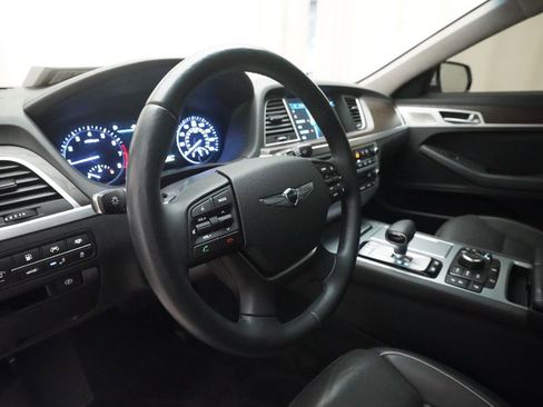Used 2018 Genesis G80 5.0 Ultimate AWD/4WD image 8