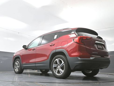 Used 2018 GMC Terrain SLT w/ Infotainment Package II AWD/4WD image 31