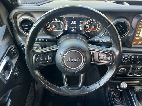 Used 2022 Jeep Wrangler Unlimited Sport w/ Sun And Sound Package image 14