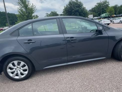 Certified 2024 Toyota Corolla LE FWD image 9