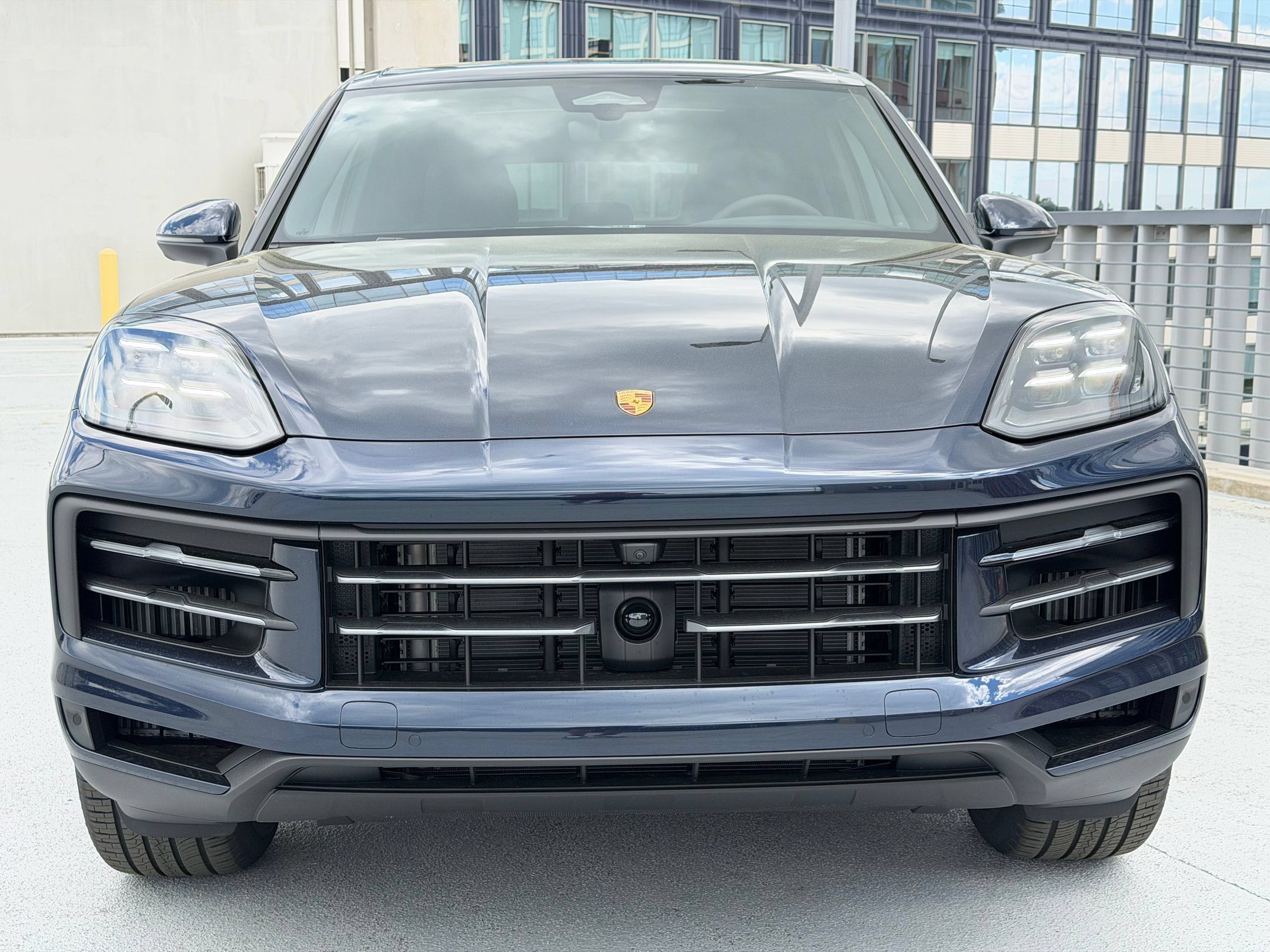 Used 2026 Porsche Cayenne AWD/4WD image 10