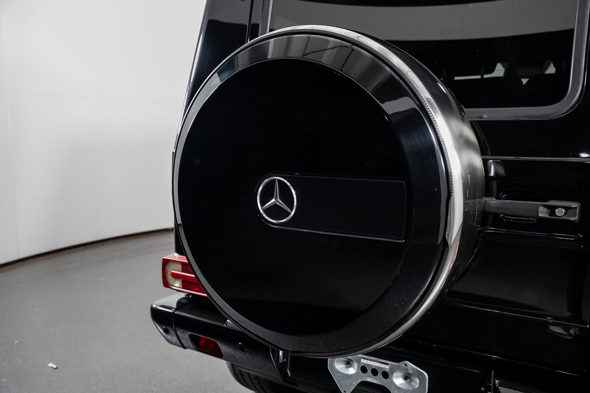 Used 2017 Mercedes-Benz G 550 image 28