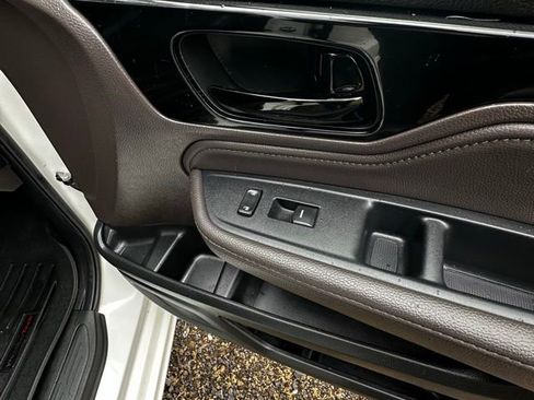 Used 2020 Honda Odyssey Elite image 25