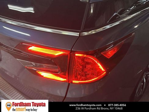 Used 2025 Honda Odyssey EX-L image 9