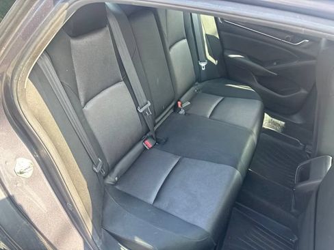 Used 2019 Honda Accord LX image 7