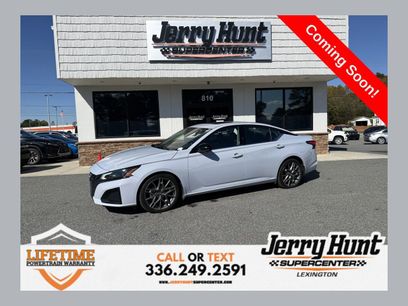 Used 2023 Nissan Altima 2.0 SR