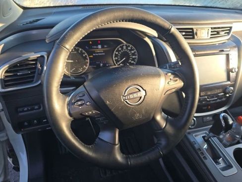 Used 2023 Nissan Murano SL w/ SL Moonroof Package image 12