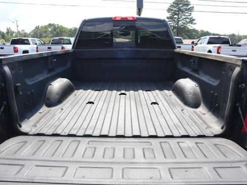Used 2019 GMC Sierra 2500 Denali w/ Duramax Plus Package AWD/4WD image 9