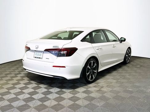 Used 2025 Honda Civic Sport Touring image 8