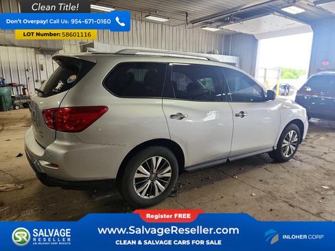 Used 2020 Nissan Pathfinder SV AWD/4WD image 4