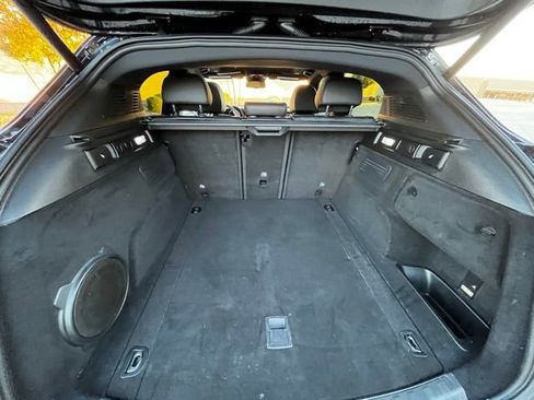 Used 2023 Alfa Romeo Stelvio Estrema image 9